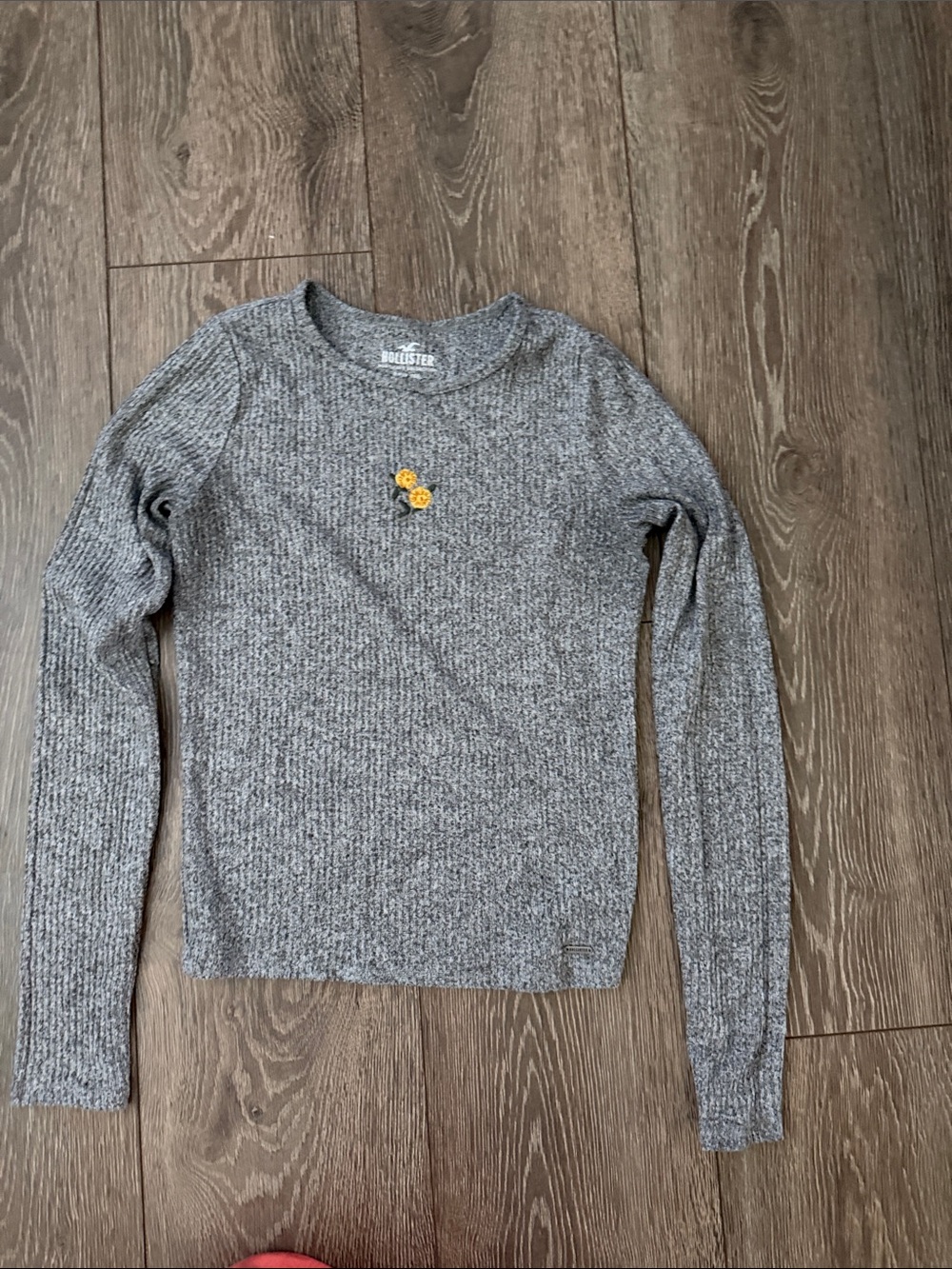 Hollister Heather Gray Ribbed Crewneck Long-Sleeve Top